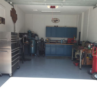 Organized garage with tool chest and cabinets - Jeff from Brandon, FL