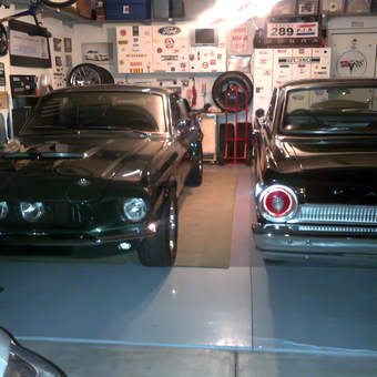 Classic Car Garage With Wall Decor and Tools - CJ