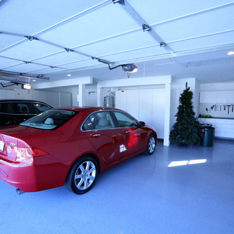 Spacious Garage With Cabinets and Tool Storage - Bill McIntire from San Diego, CA