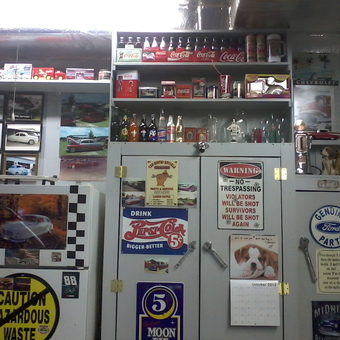 Garage Decor with Vintage Signs and Collectibles - Larry from Spring Hill, FL