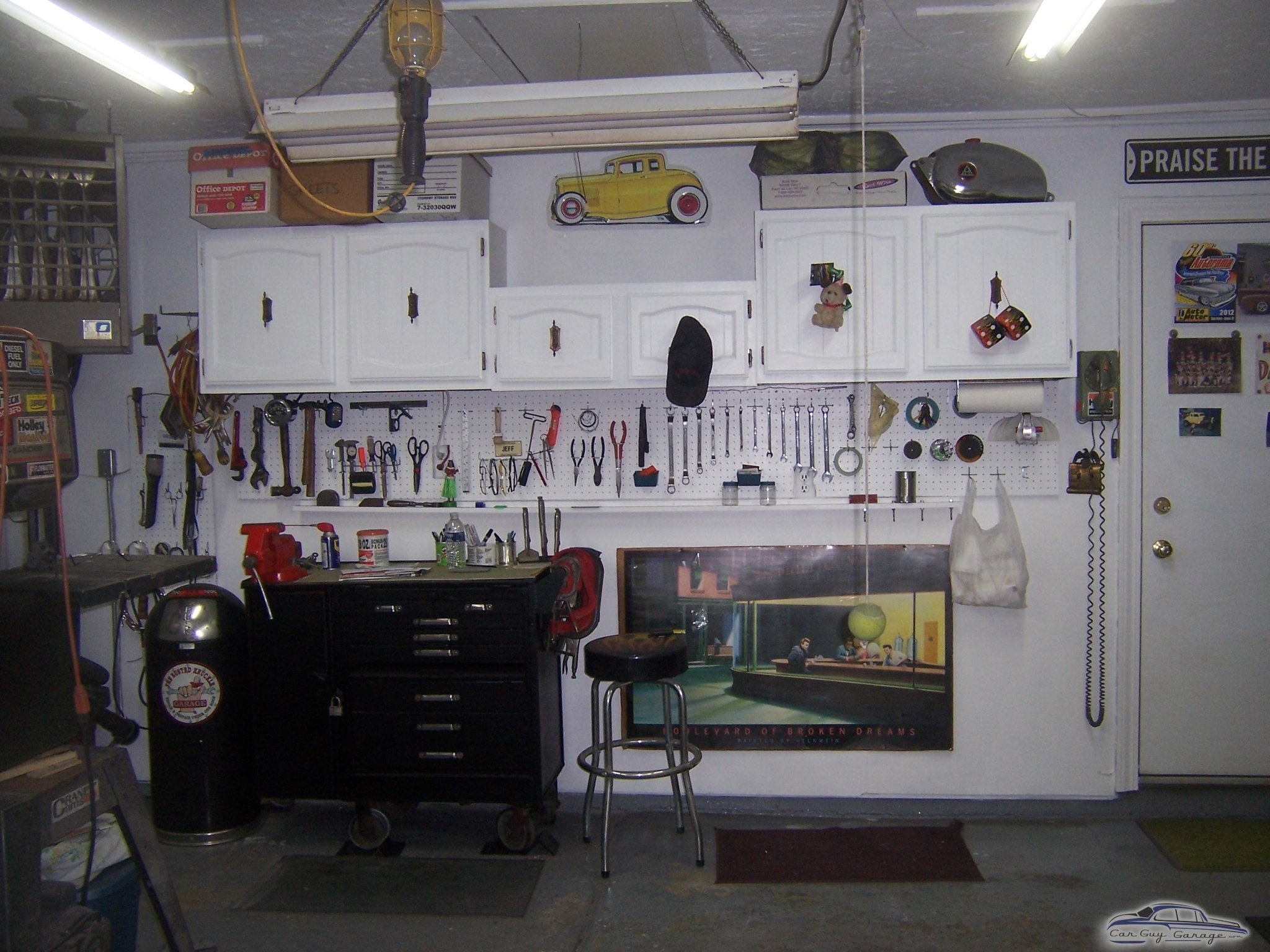Low Rider Garage from Riverview, MI
