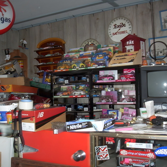 Diecast Car Collection and Vintage Garage Signs - Meyetoys from Hamburg, NY
