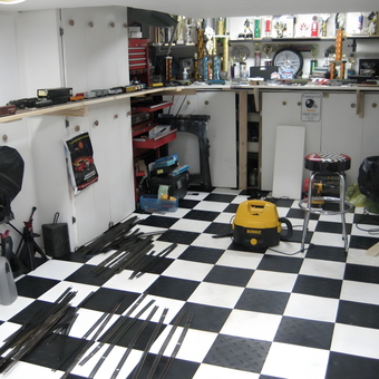 Checkered Garage Floor with Tools and Trophies - Stanky from MCKE3ESPORT, PA