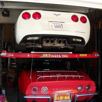 Garage Car Lift Storing Two Corvettes - Car Lifts