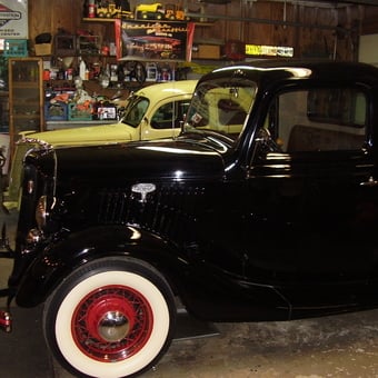 Classic Cars and Vintage Decor in Organized Garage - Butch from Palatine, IL