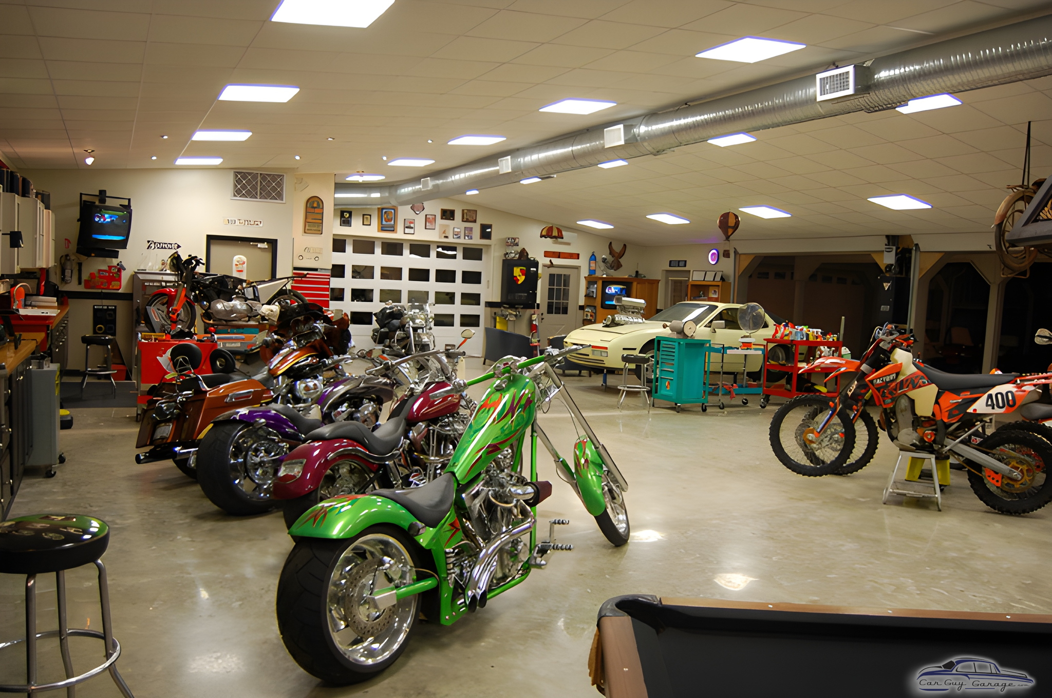 Custom Motorcycles and Classic Cars in Spacious Garage - Jeff from Birmingham, AL