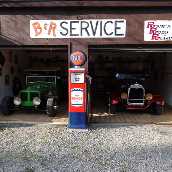 Classic Car Garage with Vintage Gas Pump - Richard from Greensburg, PA