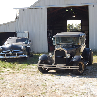 Classic Cars and Metal Garage with Covered Storage - Spike from Billings, MO