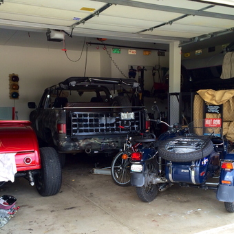 Classic Cars, Motorcycle, and Garage Lift Setup - Wotwfo from Huntley, IL