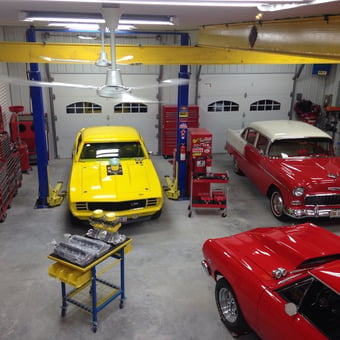 Classic Car Garage with Lifts and Tool Storage - Ron from Utica, IL