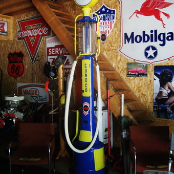 Vintage Blue Sunoco Gas Pump and Retro Signs - ANDYSART from Crystal, MI