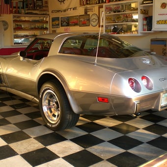 Classic Corvette Garage with Checkered Floor and Wall Decor - Alex from Miami, FL