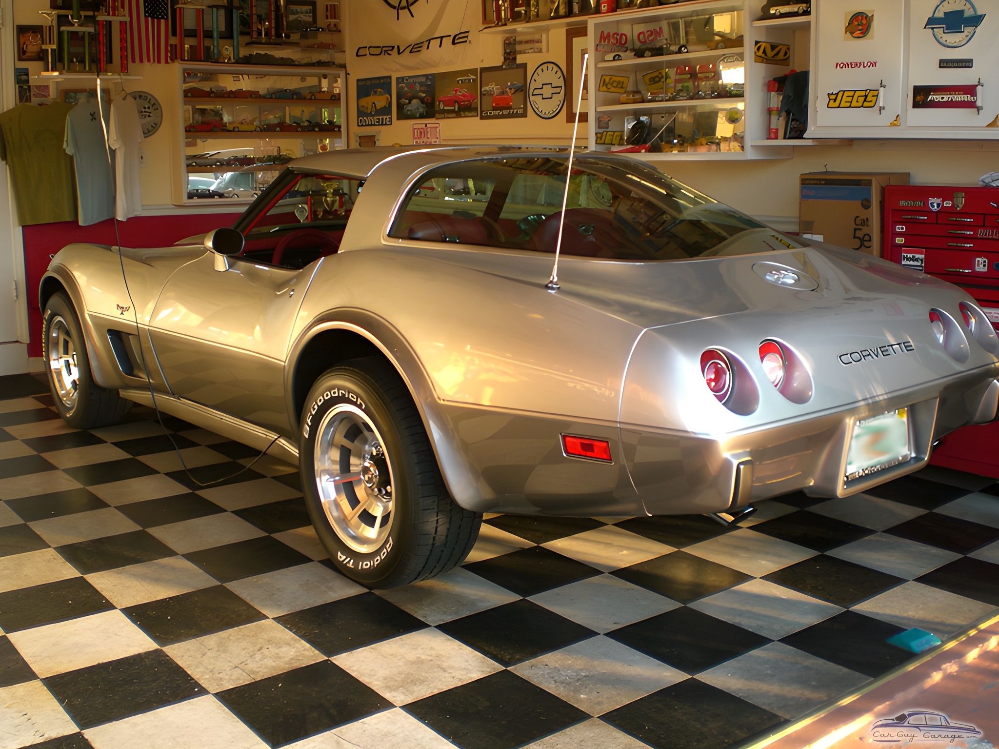 Classic Corvette Garage with Checkered Floor and Wall Decor - Alex from Miami, FL