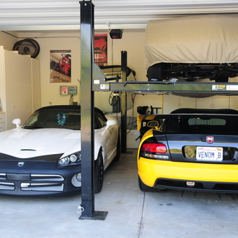 Garage with Car Lift, Cabinets, and Dodge Vipers - Eddie from Santa Clarita, CA