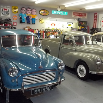 Classic Morris Minors and Vintage Garage Signs - Tom from Reidsville, NC