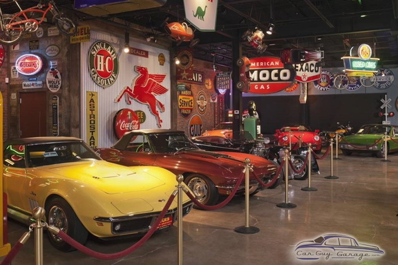Collector Car Showcase from Oyster Bay, NY showing Decor