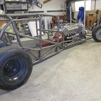 Dragster Frame and Engine Build in Garage - Ulrik Eriksen from Juelsminde