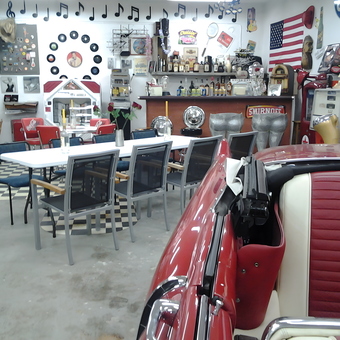 Retro Garage Decor with Classic Car and Bar - Cruiser King from Akers Styckebruk, Sweden