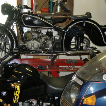 Classic BMW Motorcycles and Workshop Tools - Fa. Classic Mot Rudi Loew from Schliersee, Germany