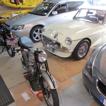 Classic Cars and Motorcycles in Organized Garage - Peter from Beachlands, Manukau
