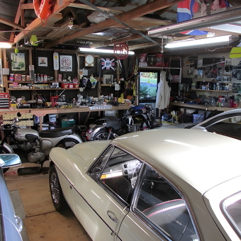Classic Cars and Motorcycles in Organized Garage - Peter from Beachlands, Manukau