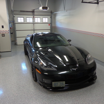 Epoxy Garage Floor and Checkered Wall Stripe - Paul from Guelph, Ontario