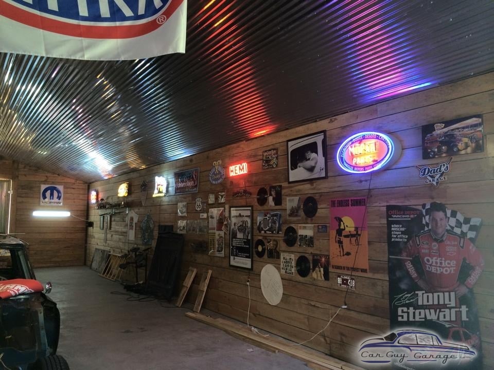 Marks MOPAR Barn from St. John's, Fla