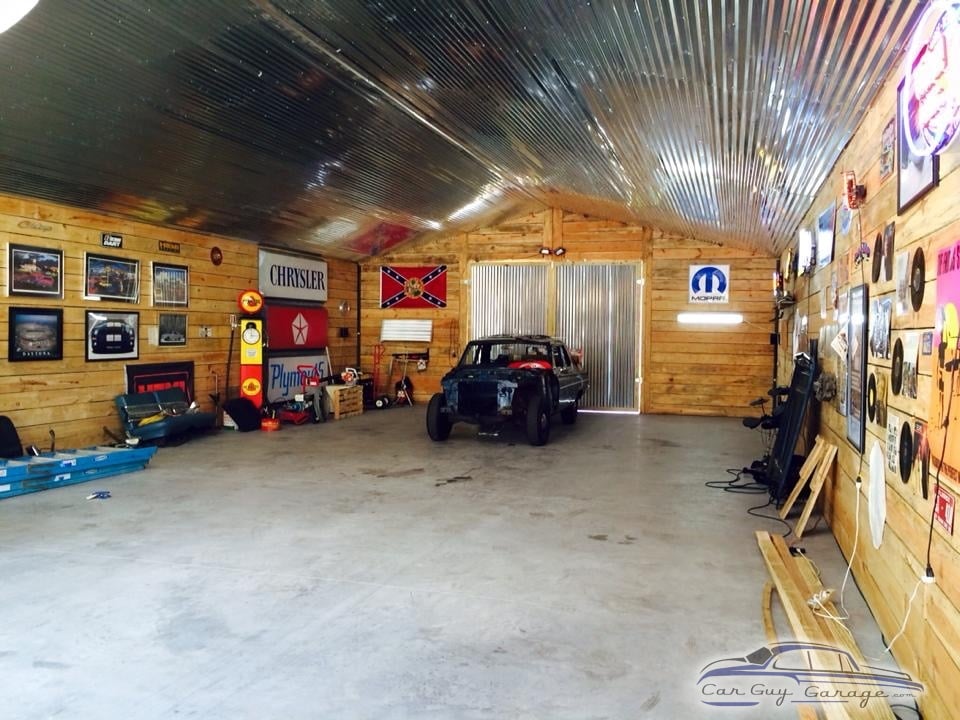 Marks MOPAR Barn from St. John's, Fla