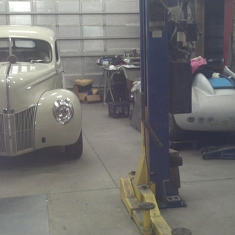 Classic Cars and Auto Lift in Organized Garage - Keith from Ocala, FL