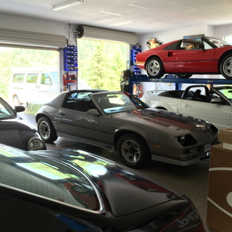 Classic Cars and Car Lift in Spacious Garage - Tom from Belcarra, B.C.