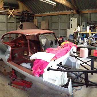 Classic Car Restoration Garage With Tools and Parts - MLBVS3V12 from Bains sur Oust