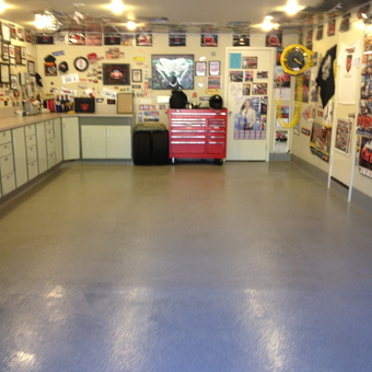 Organized garage with cabinets, tool chest, decor - Frassett from Napa, California