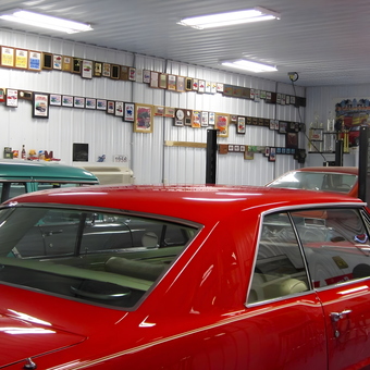 Classic Car Garage with Wall Plaques and Car Lifts - Mike from Bridgeport, NE