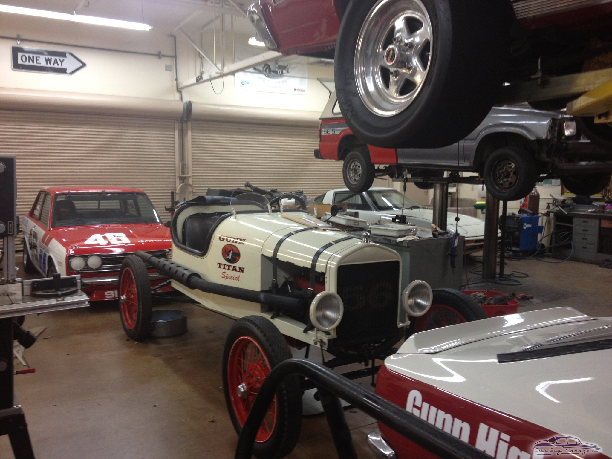 Gunn High School Autoshop