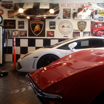 Classic Car Garage with Tool Chest and Wall Decor - Snowmanmart from Baldwin, New York