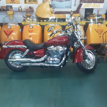 Classic Honda Motorcycle and Vintage Ski-Doo Sleds Display - Skidooman from Orillia