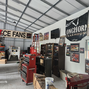 Classic Car Garage with Tools and Wall Decor - Wayne from Georgetown, FL