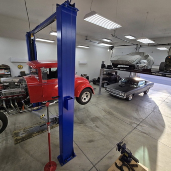 Classic Cars on Hydraulic Lifts in Spacious Garage - VRC from AZ