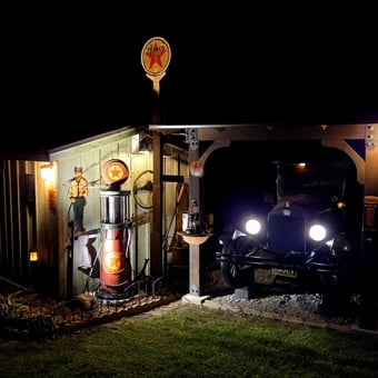 Vintage Texaco Gas Pump and Classic Car Garage Display - Britt Hanks from LA