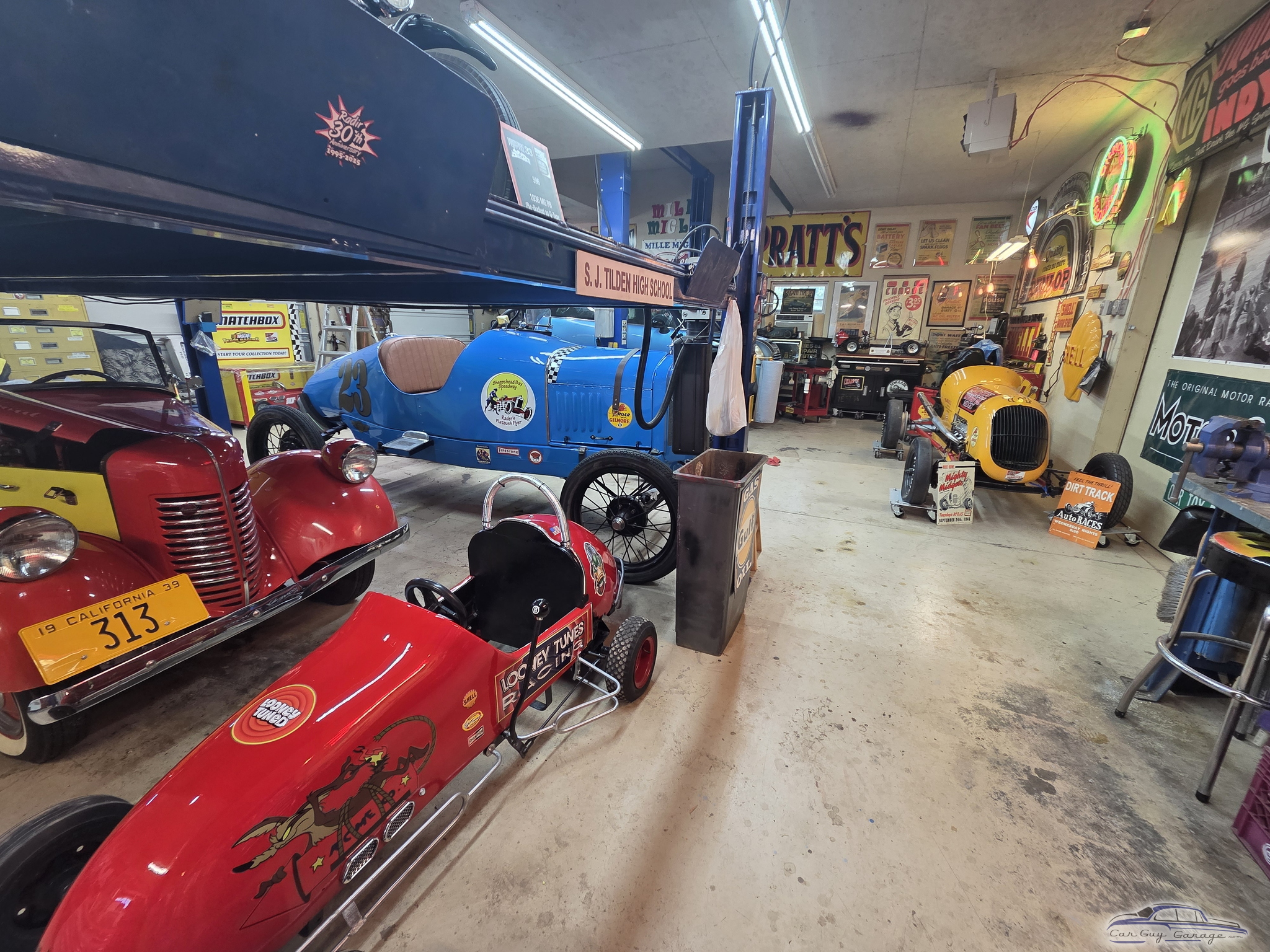 Goat Alley Garage II from Chattanooga, TN