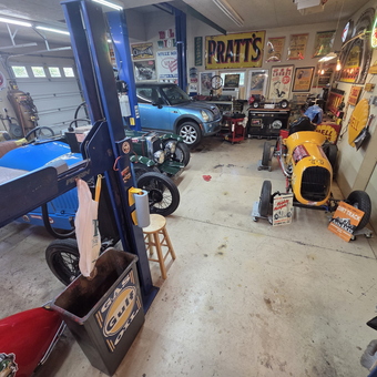 Goat Alley Garage II from Chattanooga, TN