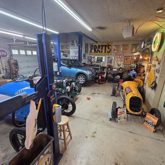 Goat Alley Garage II from Chattanooga, TN