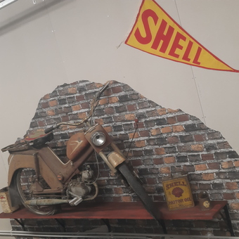 Jussi's vintage garage from Finland