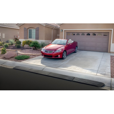 2 Pack Rubber Curb Ramps Driveway ramp, 4 H, 39.4 L, 9.8 W, Heavy Loading (4400LB)/2 Ton