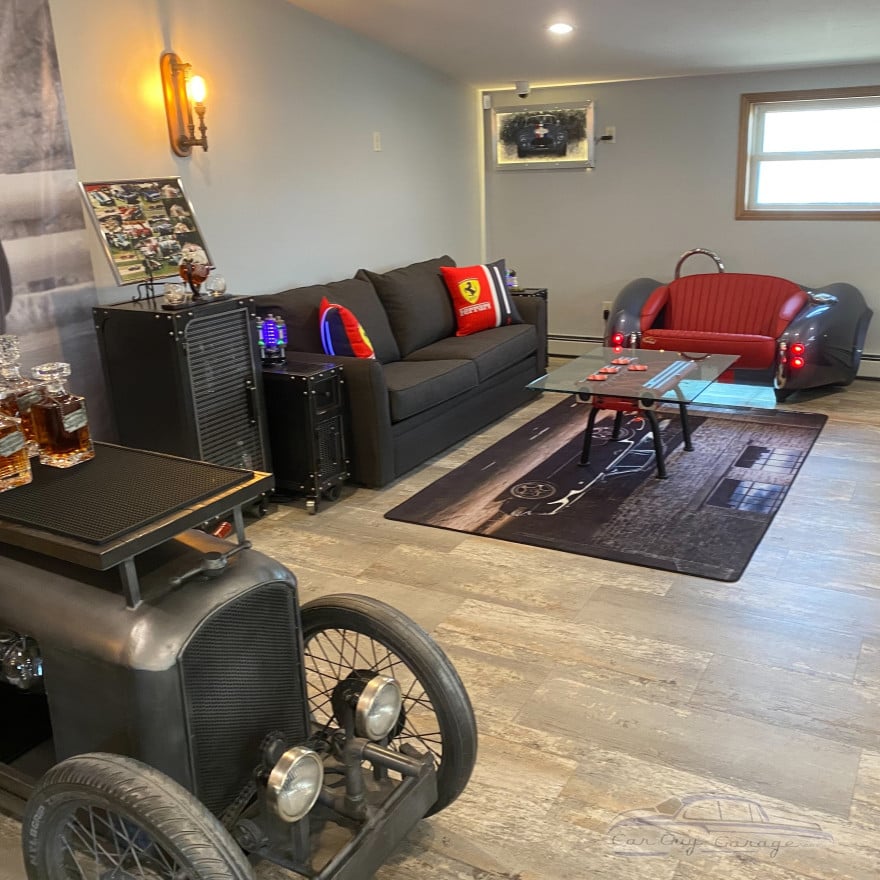 Metallic Silver Cobra with Red Leather Couch Metallic Silver Cobra with Red Leather Couch