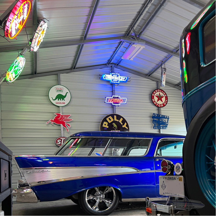 Chevrolet Bowtie Neon Sign with Backing Chevrolet Bowtie Neon Sign with Backing