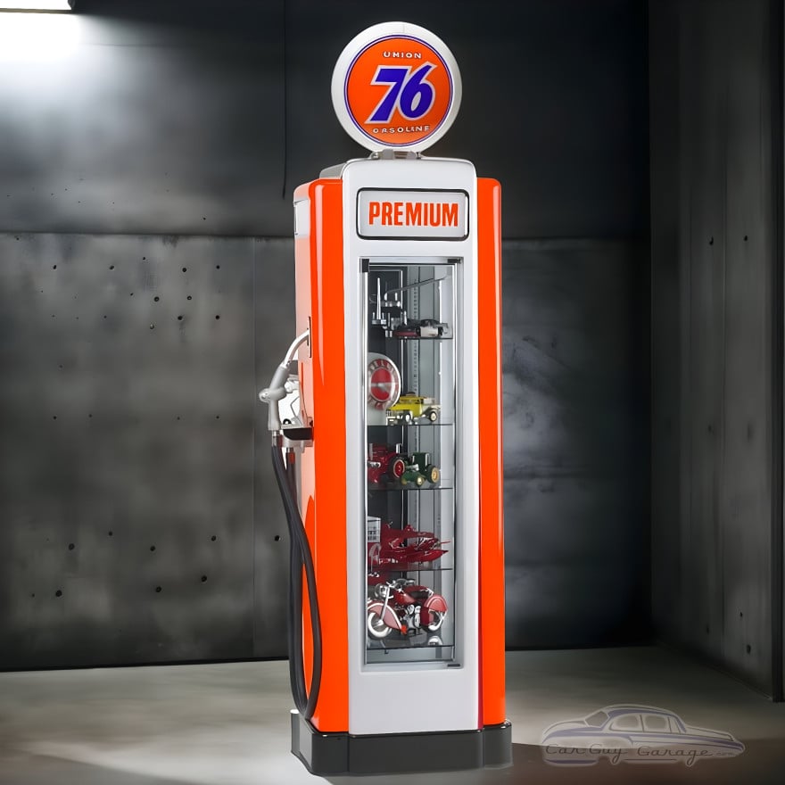 Union 76 Wayne 70 Gas Pump Cabinet - 90" Tall x 30" Wide x 18" Deep