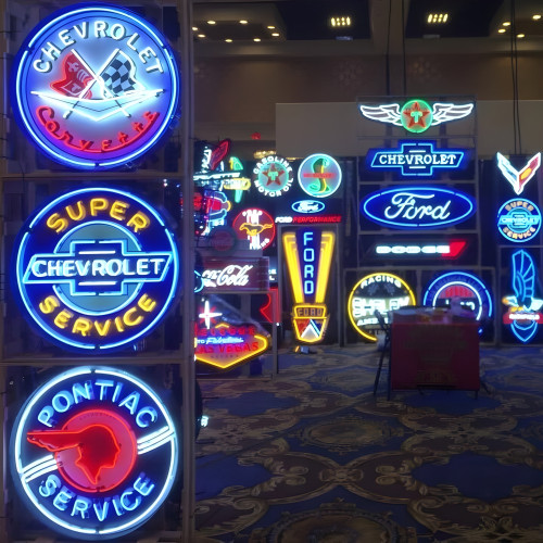Super Chevrolet Service Neon Sign 