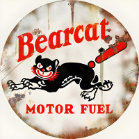 Bearcat Motor Oil Metal Sign - 18" Round