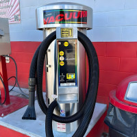 Self-Serve Coin & Bill-Operated Car Wash Vacuum - 220V 3 Motor